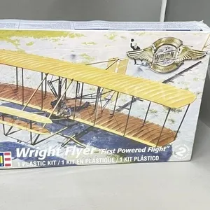 factory sealed Revell model kit 1:39 scale