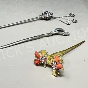 lot- 3 vintage hat pins