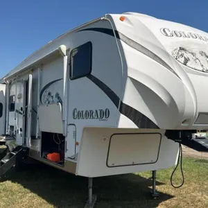 2010 Dutchman Colorado Series 36ft 5th Wheel