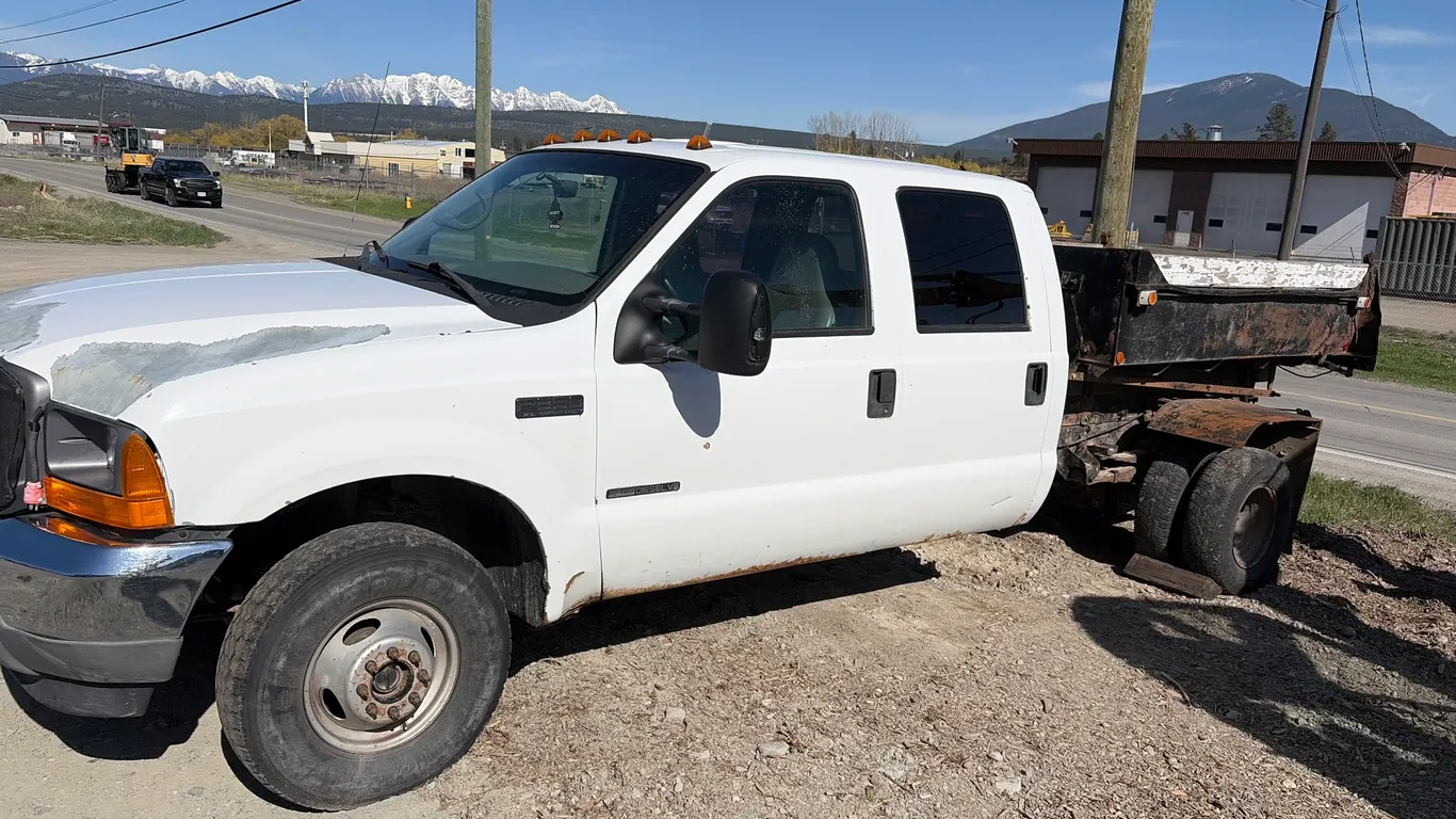 2001 F350 Crew Cab Diesel-321751km