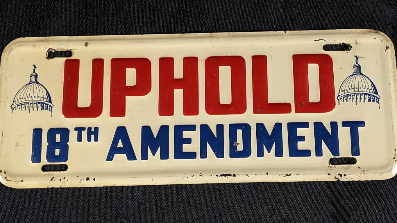 EMBOSSED TIN LICENSE PLATE TOPPER SIGN UPHOLD THE 18TH AMMENDMENT (PROHIBITION)