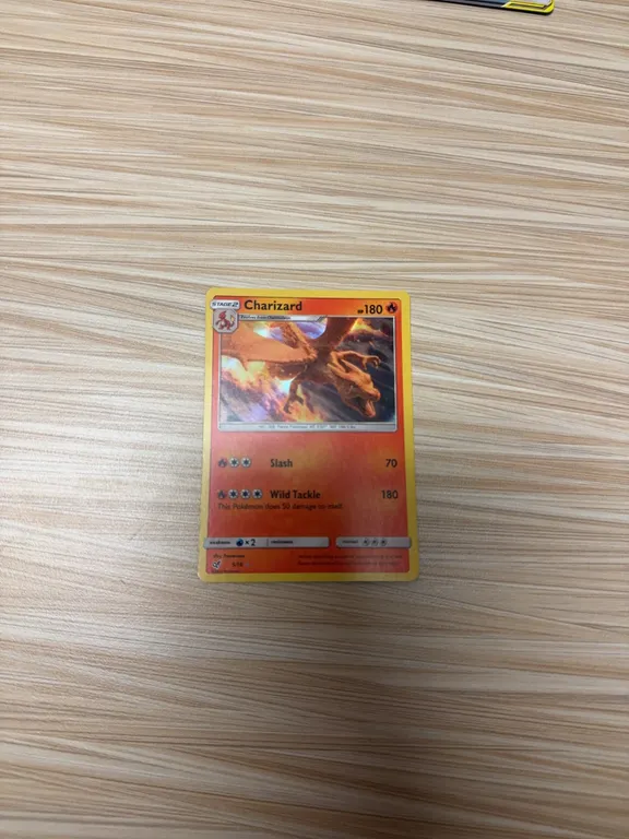 Charizard 2019