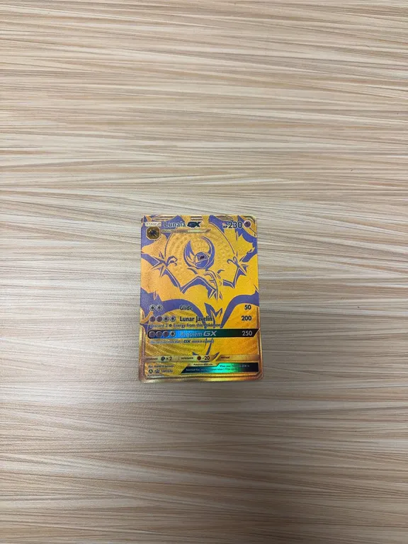 Lunala GX 2019