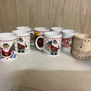 8 Vintage Donatos Pizza, Christmas & Novelty Coffee Mugs