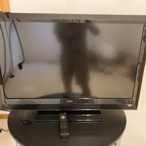 VIZIO E370VL 37" LCD HDTV