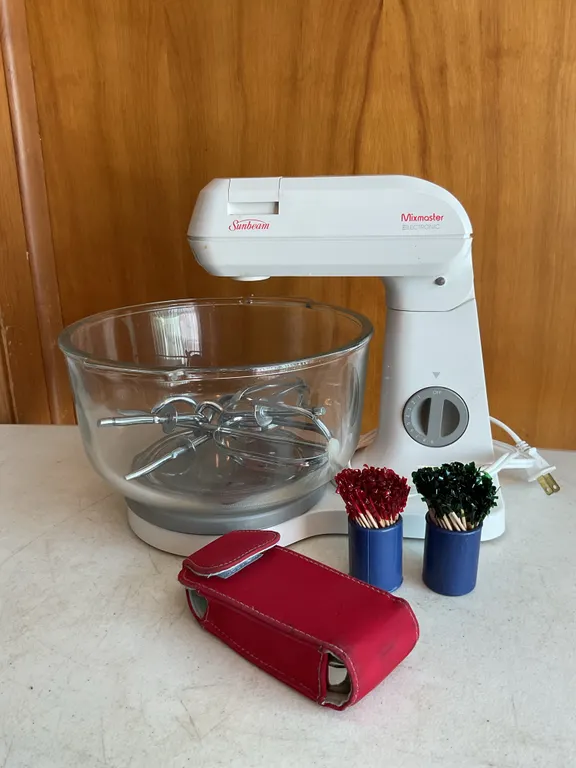 Sunbeam Mixmaster Stand Mixer & Vintage Barware Accessories