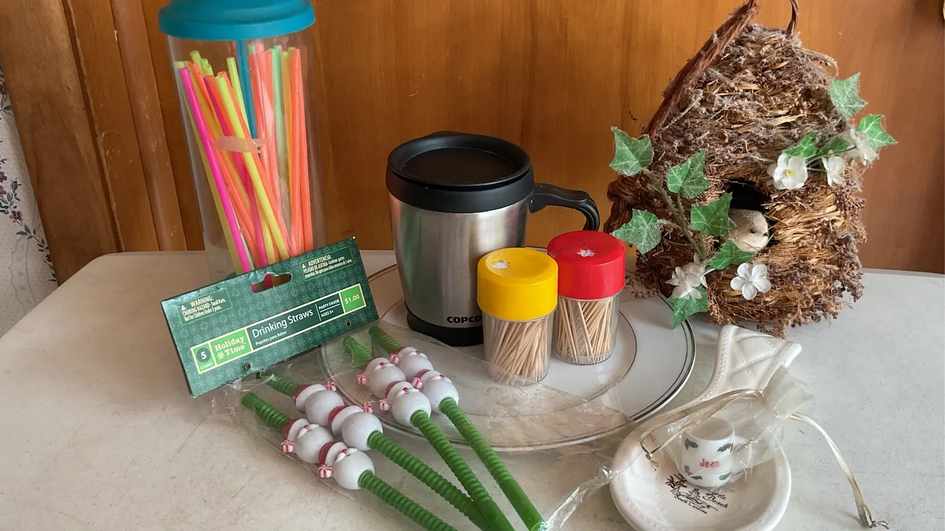 Assorted Kitchen, Holiday & Decorations