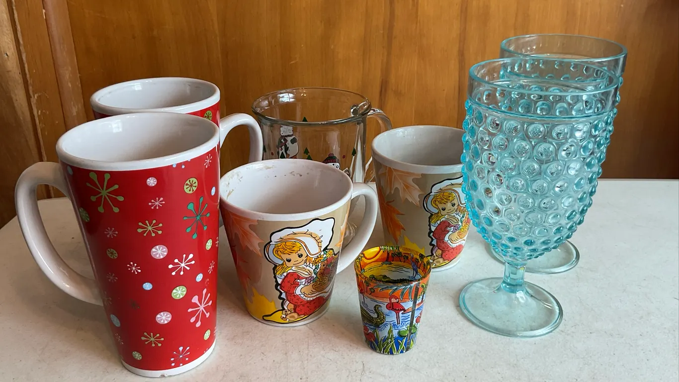 Holiday Mugs, Hobnail Goblets & Naples Souvenir Glass