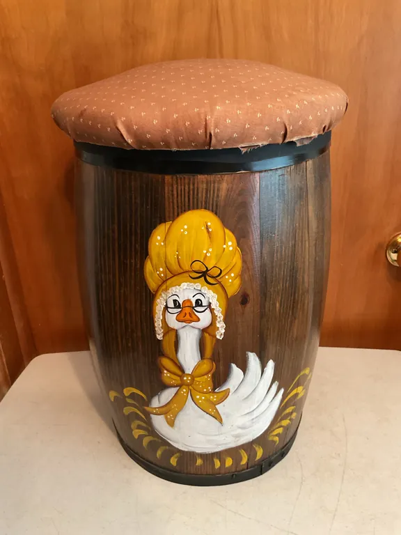 Vintage Hand-Painted Wooden Duck Sewing/Storage Stool