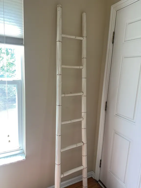 Beautiful bamboo like blanket ladder
