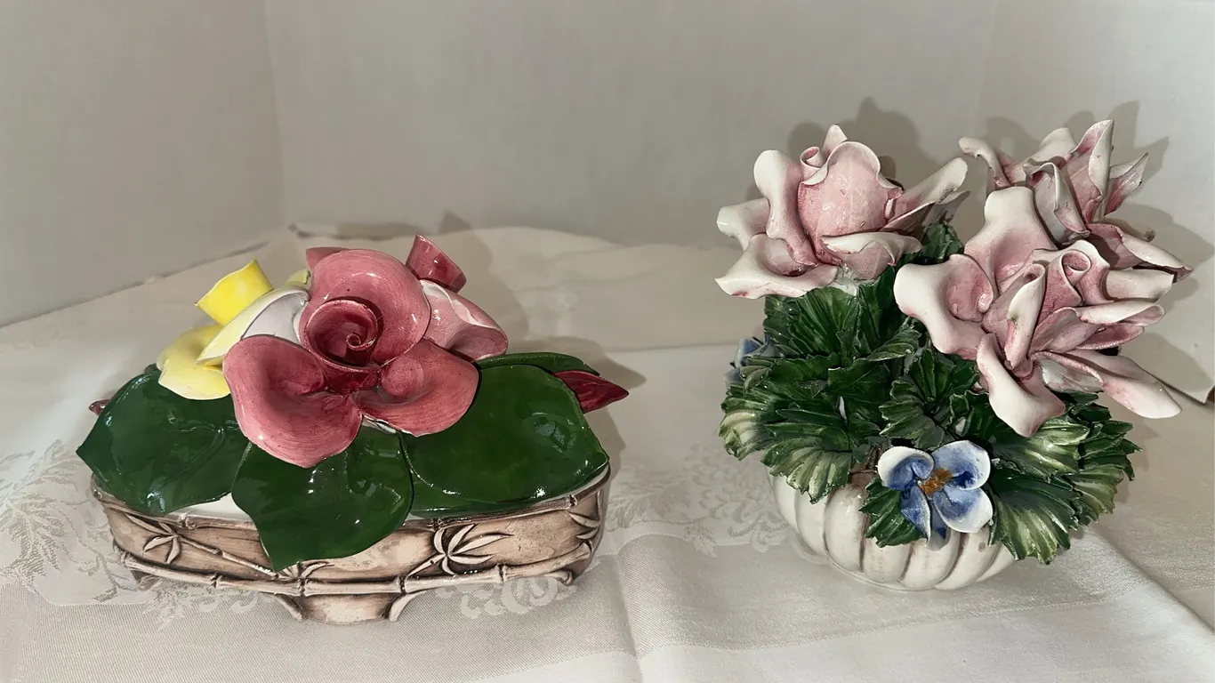Two Capodimonte floral arrangements