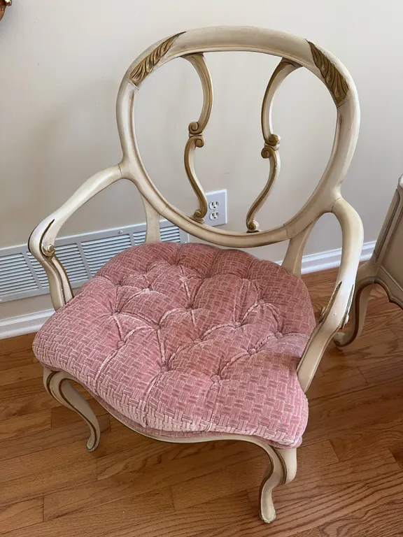 Feminine accent chair