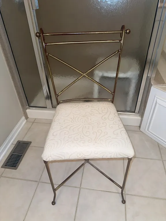 Beautiful dressing table chair – Bombay Company