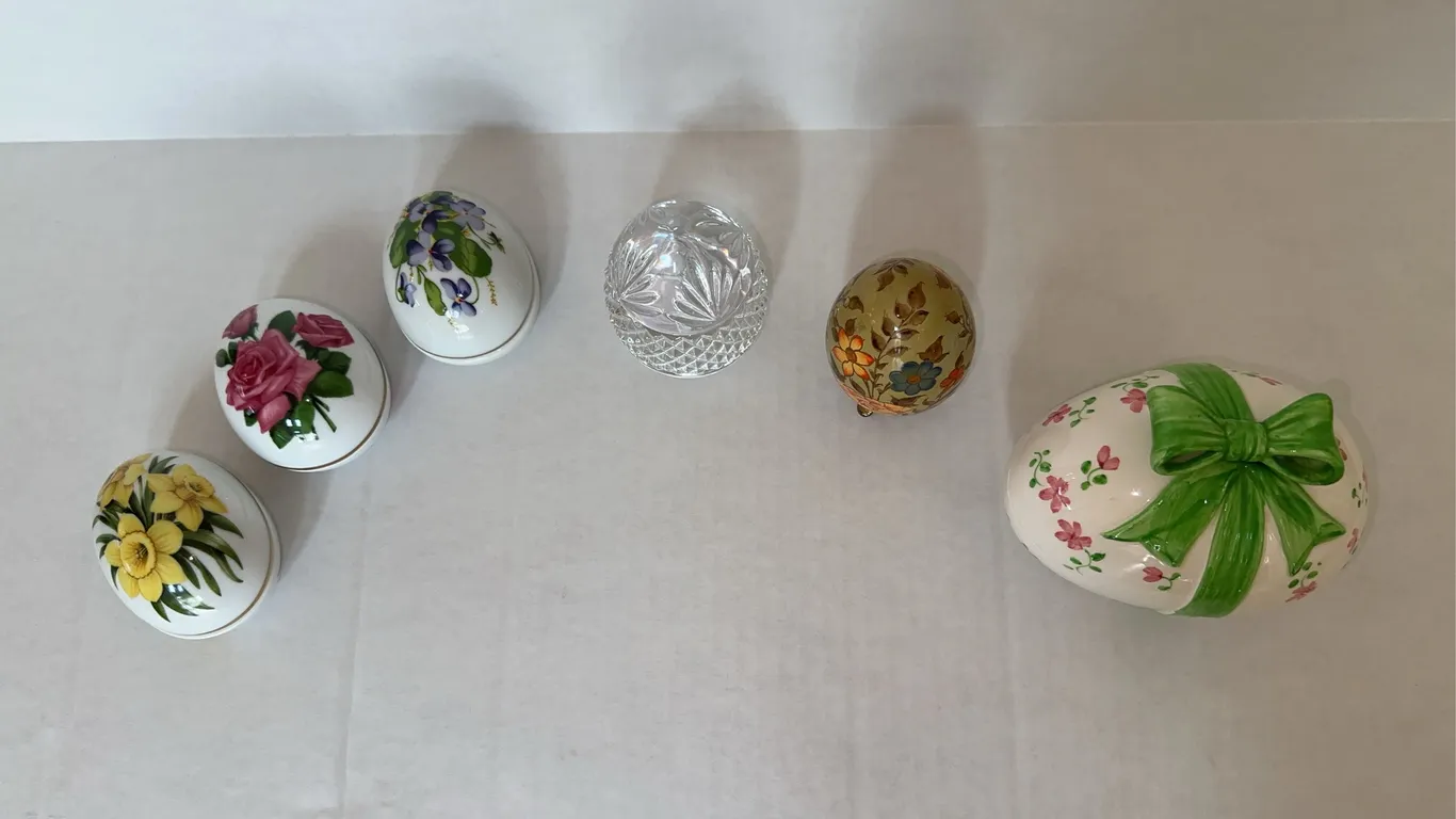 Decorative eggs-Danbury Mint etc