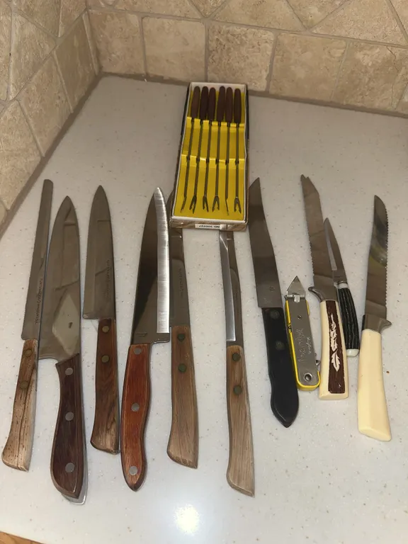 Kitchen knives, etc.