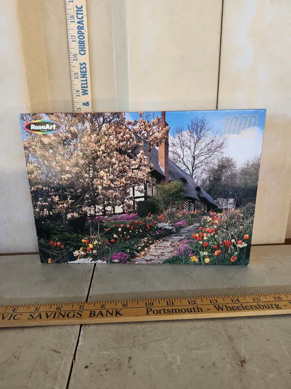 New/Unopened Roseart 1000 Pc Cottage Puzzle