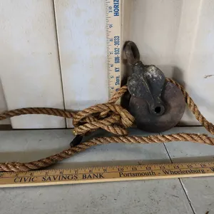 Vintage Wooden/Cast Iron Rope Pulley 9"