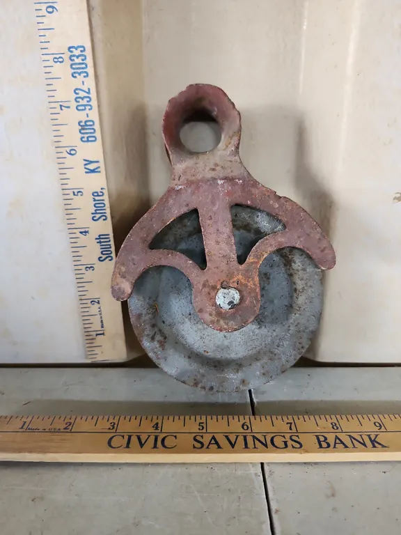 Vintage Cast Iron & Metal Barn Loft Rope Pulley 8''