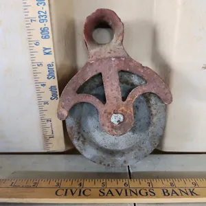 Vintage Cast Iron & Metal Barn Loft Rope Pulley 8''