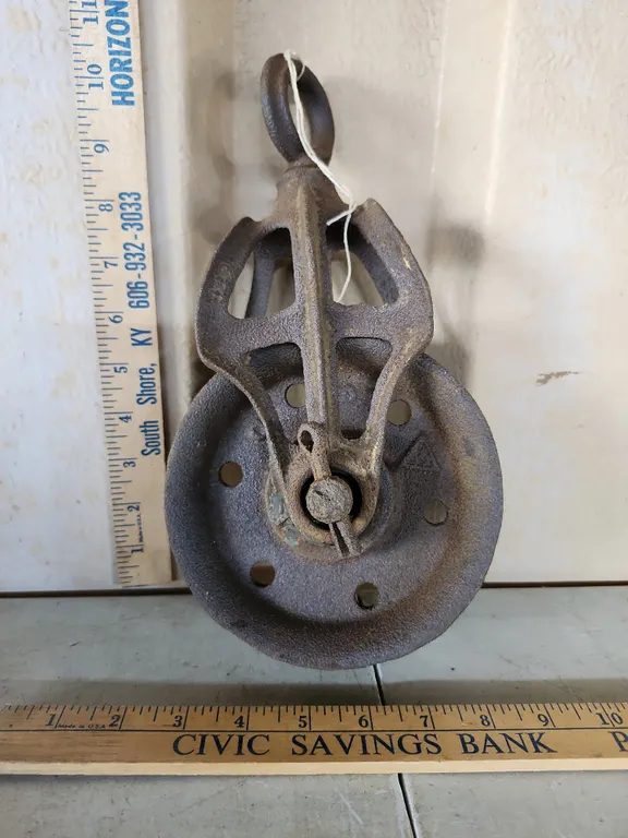Vintage Cast Iron & Metal Barn Loft Rope Pulley 11.5''