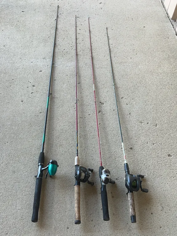 4 Fishing Poles