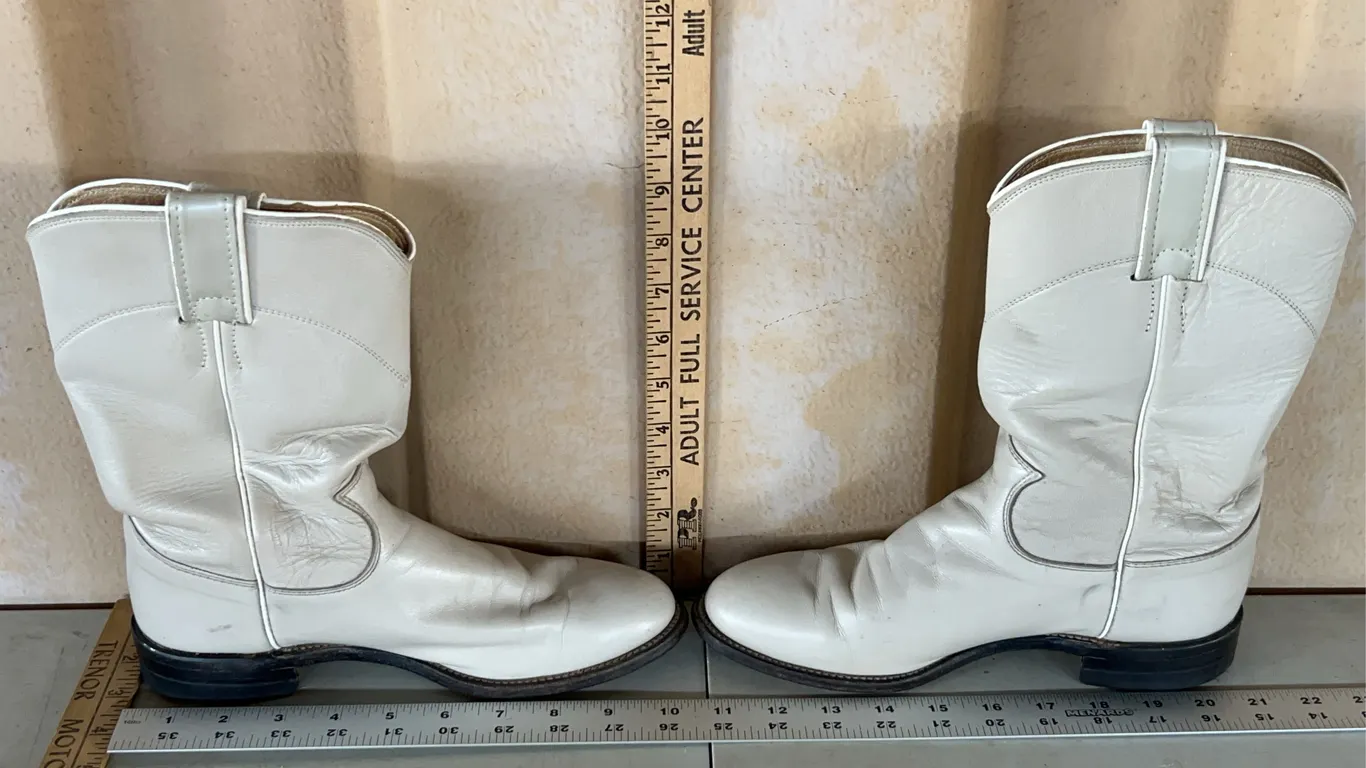 Justin Cowboy Boots Size 6.5B Made In U.S.A., Lightly Worn