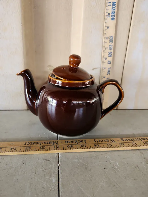 Farmhouse Pottery Teapot W/Metal Filter