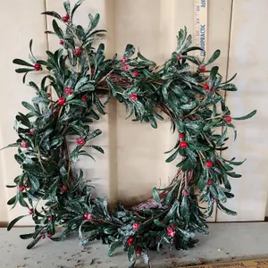 Holly Berry Wreath 19"