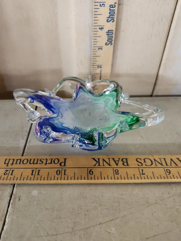 Hand Blown Art Glass Irregular Ruffled Pastel Trinket/Candy Dish 6.25"X4.5"X1.75"