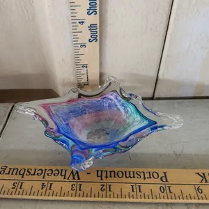 Hand Blown Art Glass Irregular Ruffled Pastel Trinket/Candy Dish 6.5"X5"X1.75"