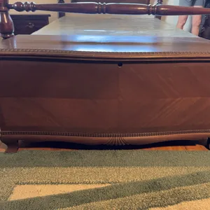 VTG Lane Cedar Chest