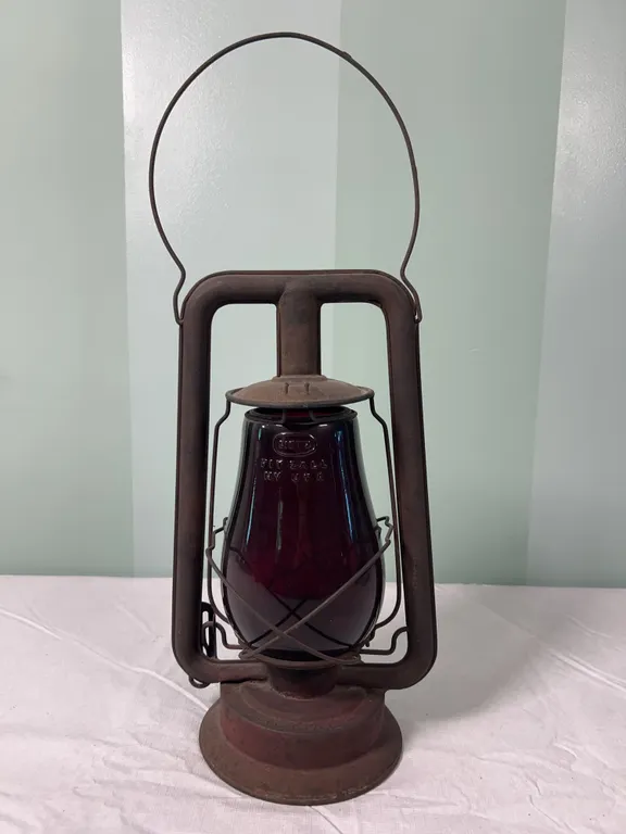 Dietz Barn Lantern