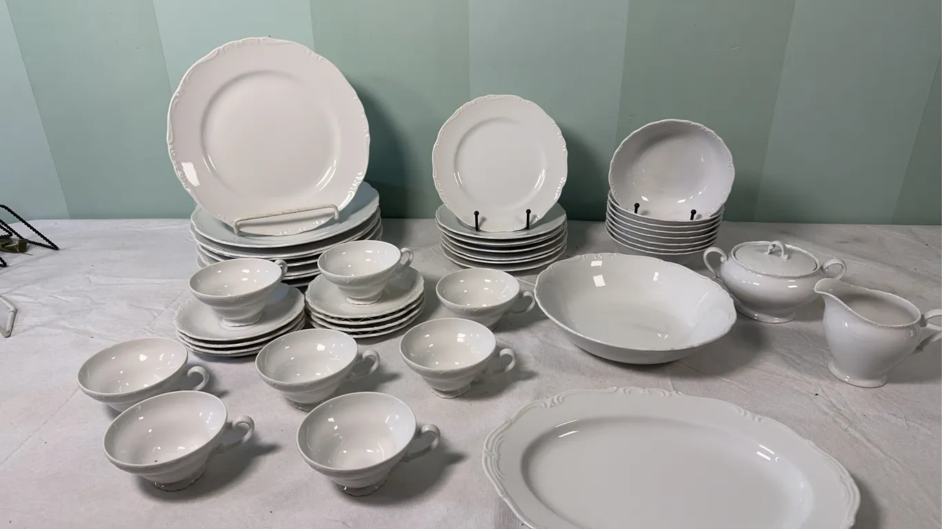 Dainty White Dinnerware