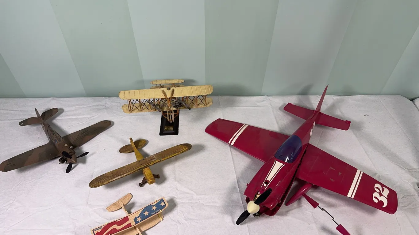 Model Planes