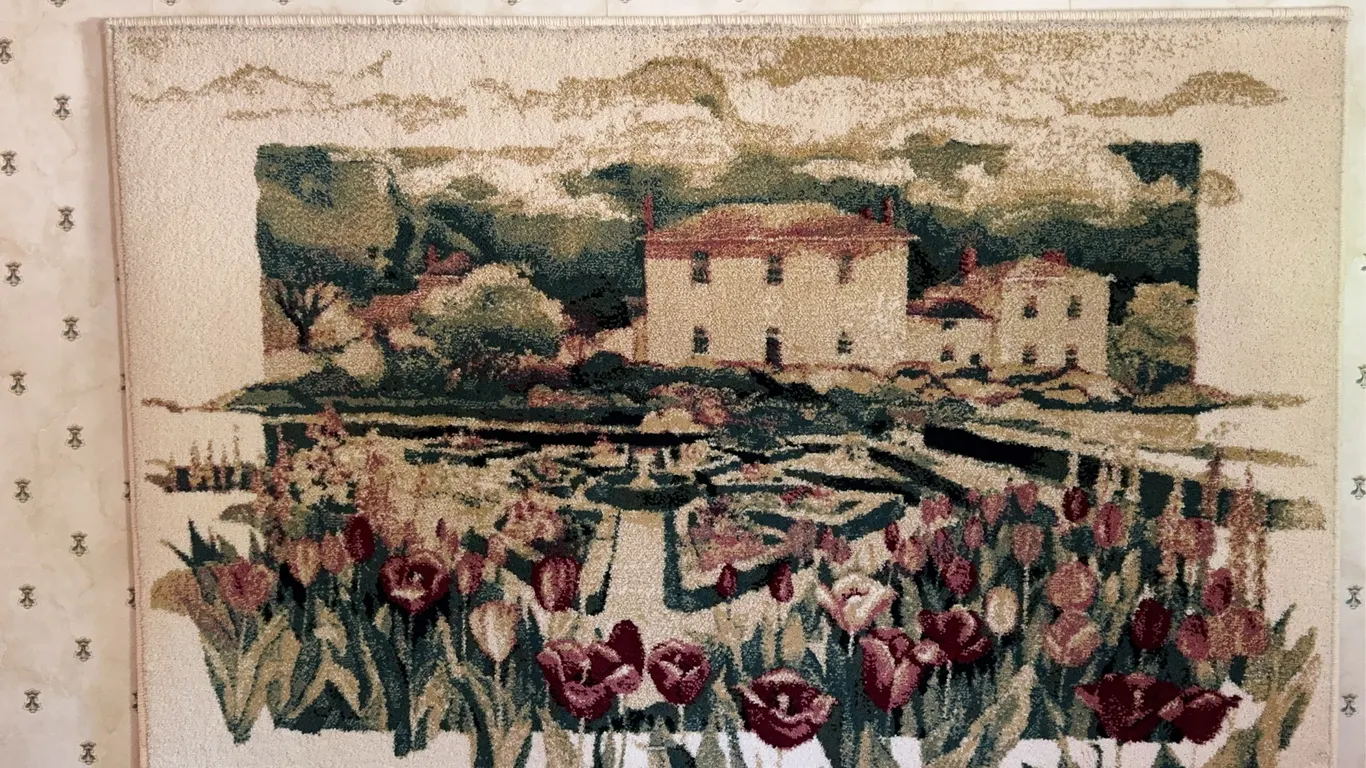 Shaw Rug