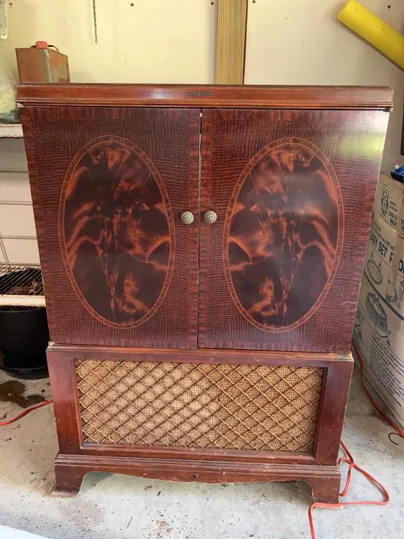 RCA Victor Cabinet
