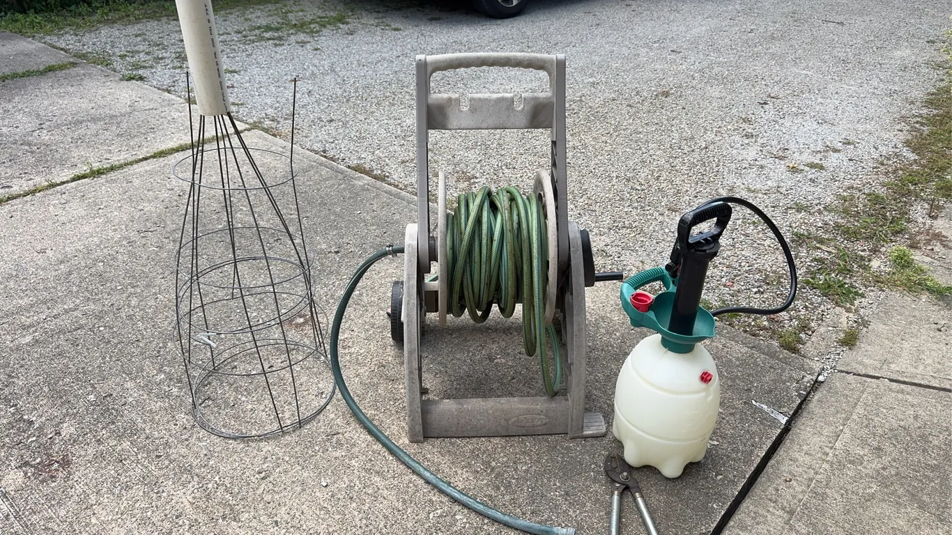 Hose Reel, Tomato Cages & More