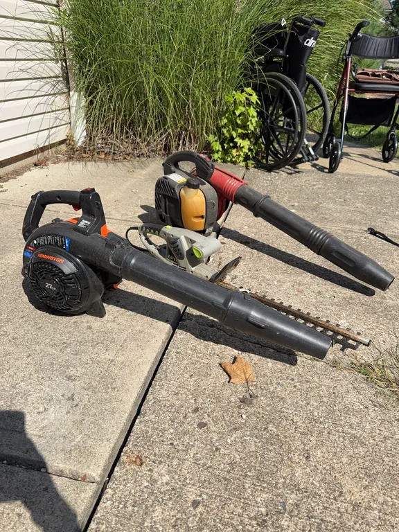 Blowers & Hedge Trimmers