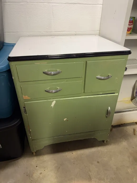 Retro Kitchen Cabinet