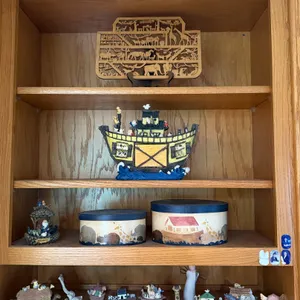 Noah’s Ark Themed Figurines & Decor Collection – Large Assorted Lot