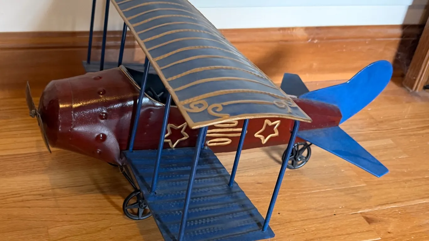 Vintage-Style Metal Biplane Airplane Model – Blue & Burgundy – Decorative Aviation Collectible