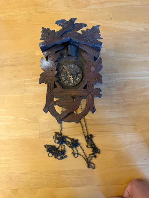 German Wooden Cuckoo Clock – Nonworking