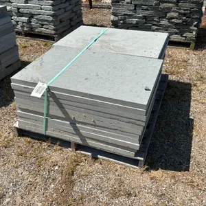 PALLET OF PENNSYLVANIA BLUE STONE PAVERS