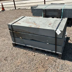 PALLET OF PENNSYLVANIA BLUE STONE PAVERS
