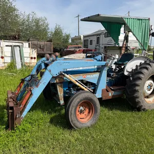Ford 3000 2wd Tractor w/ Allied Loader, Bucket & 3pt Hitch, Meter Reads 1348hrs