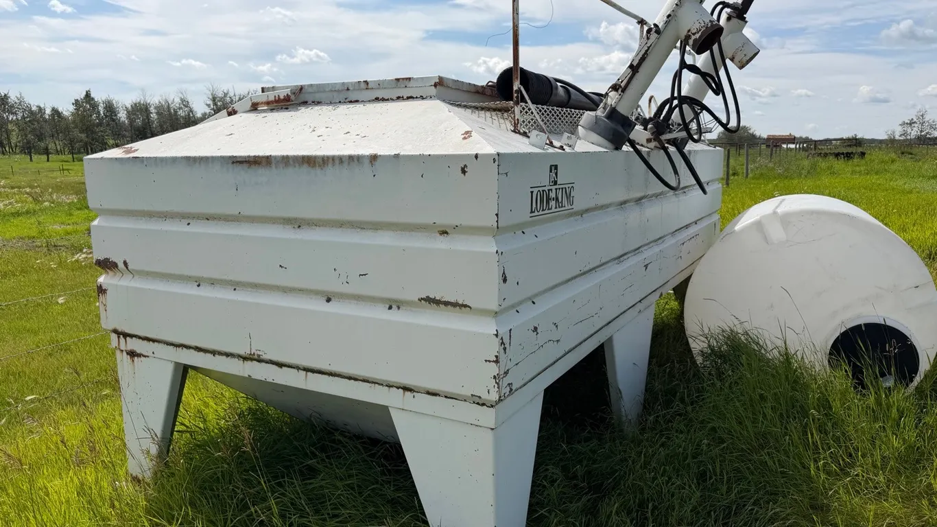 Grain & Fertilizer Hydraulic Auger Drill Fill