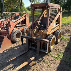 Case 1825 Skidloader