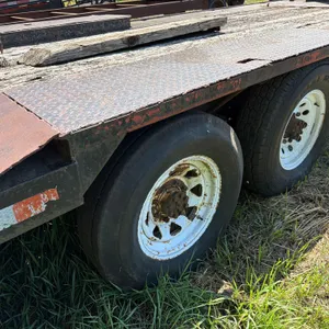 102” x 24ft Gooseneck Flatbed Trailer