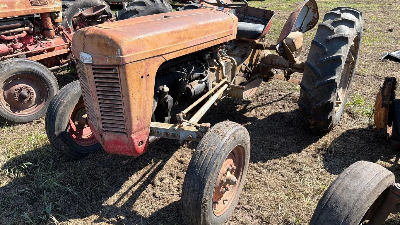 Ferguson TO-35 Tractor