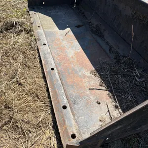 Skidloader 64” Hydraulic Bucket
